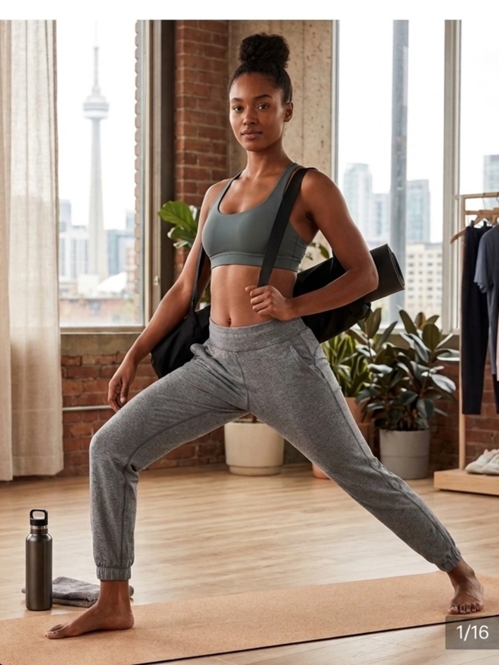 Lululemon Sattva Pant lI
Heathered grey.  Size 4